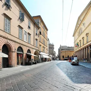 https://bb-opera.emilia-romagnahotels.net