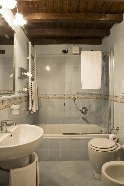 Al Borducan Boutique Hotel (Adults Only) Varese 4*,
